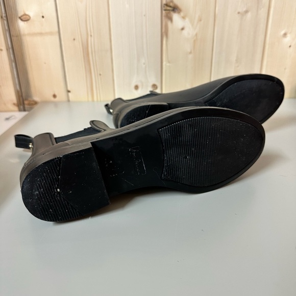 Black Ankle Boots for Women - Picture 4 of 5